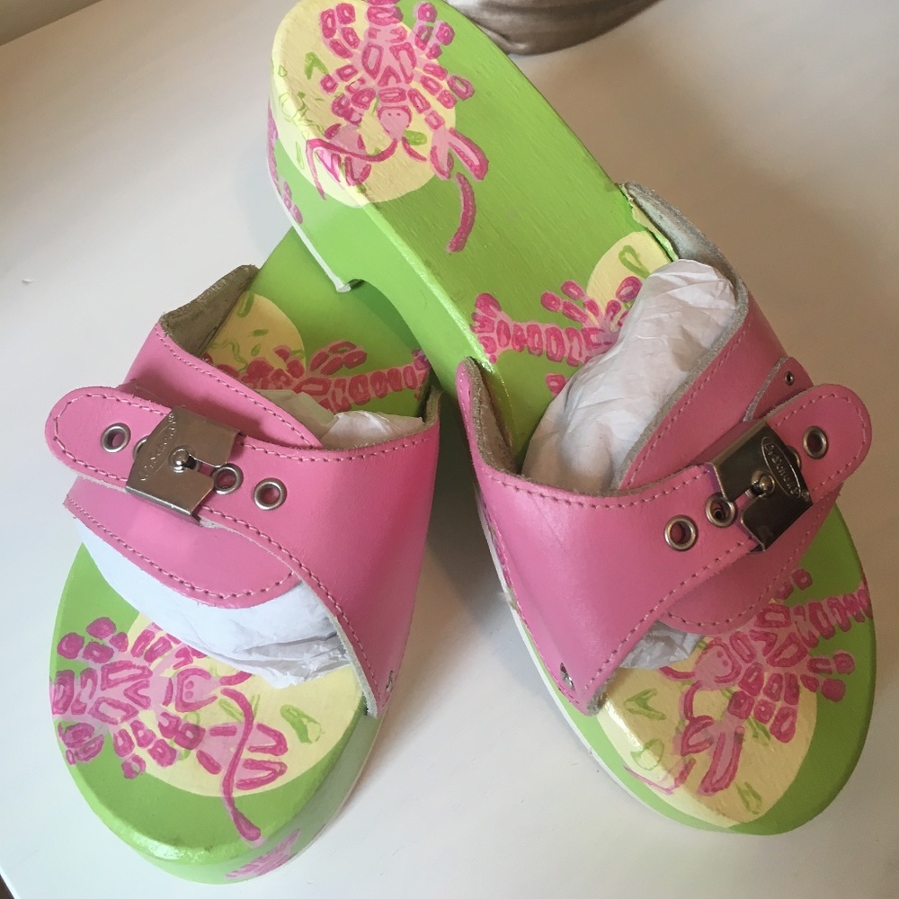 PRE-OWNED DR. SCHOLL'S SUMMER SANDALS